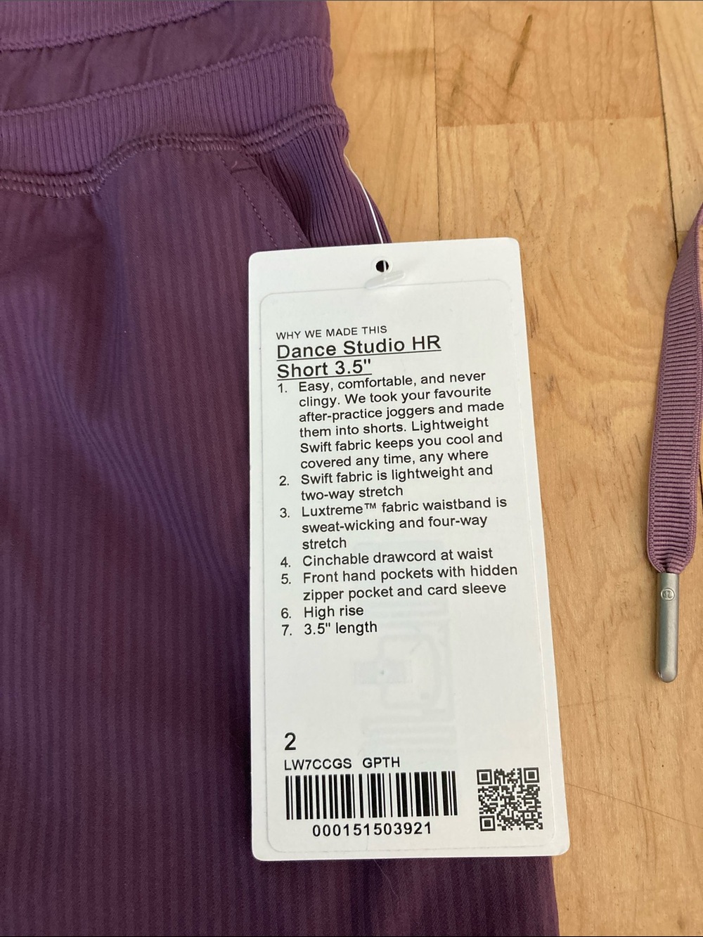 Bundle of 2 NWT Lululemon dance studio shorts size 2 - Picture 2 of 3